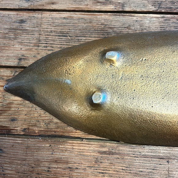 Leaf on a branch brass? decorative display dish - Picture 6 of 8